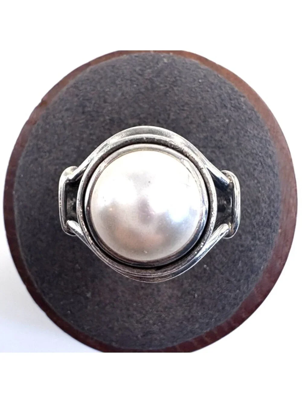 White Pearl Bezel Set Split Shoulders Ring Sterling Silver 925 Size 7.5